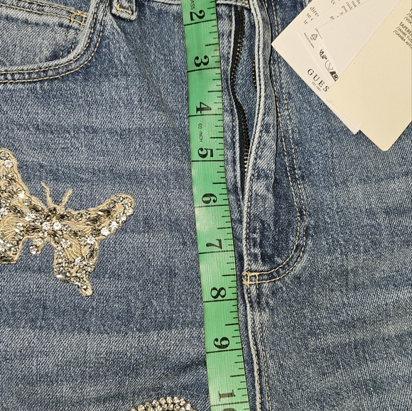 Guess Mom Style high rise jeans with rhinestone embellished butterflies 🦋 NWT - Picture 6 of 13